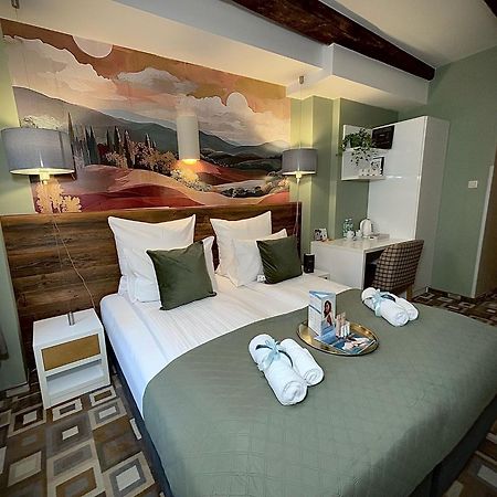 Boutique Provincja Winebar & Rooms Allenstein Exterior foto