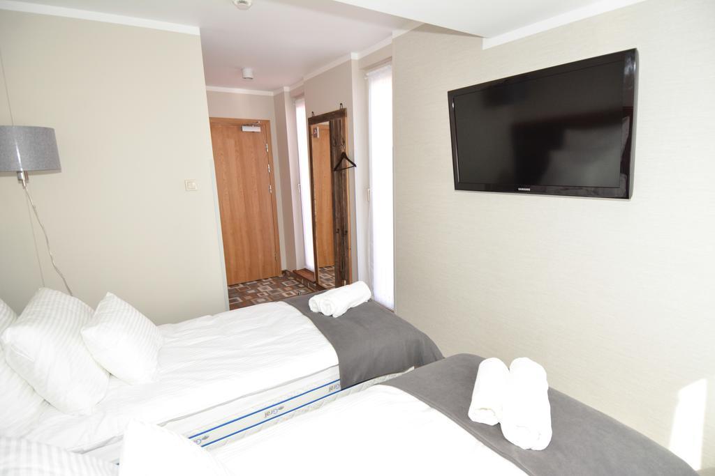 Boutique Provincja Winebar & Rooms Allenstein Exterior foto
